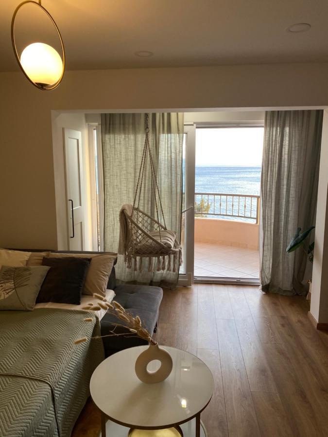 Apartments Niko, Near Beach, Free Parking, Wi-Fi Tučepi Екстериор снимка